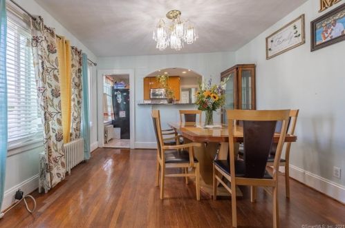13 Hudson St, Bridgeport CT  06606-5009 exterior