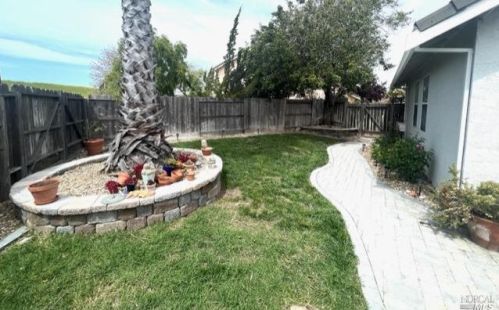 7 Rolling Place Ct, Rio Vista CA  94571-1445 exterior