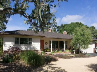 16 El Caminito Del Sur, Monterey, CA 93940-2513