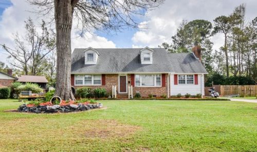 1312 Sioux Dr, Jacksonville, NC 28540-3880