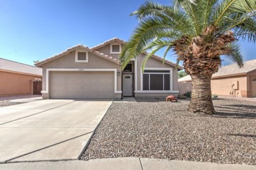 1320 Cholla St, Gilbert, AZ 85233-8357