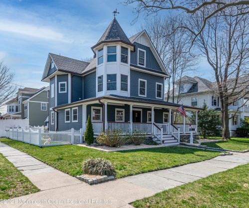 301 10th Ave, Belmar, NJ 07719-2312