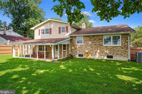 136 Blue Beach Rd, Dover, DE 19904-4824