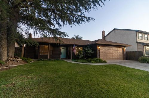 621 Del Oro St, Woodland, CA 95695-5040