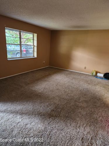 2520 Pine Ave, Mims FL  32754-2200 exterior