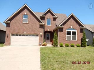1515 Cobra Ln, Clarksville, TN 37042-0707