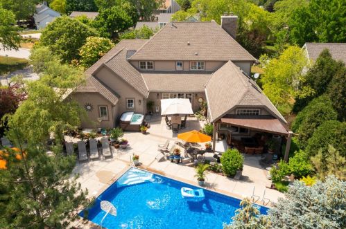 13485 Wembly Dr, Waukesha, WI 53151-6203