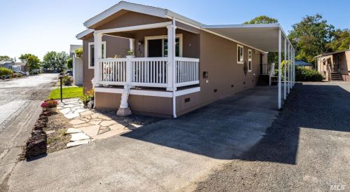 45 Arthur Dr, Santa Rosa, CA 95403-1104