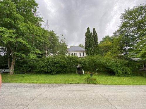 1118 Main St, Conneautville, PA 16406-7242