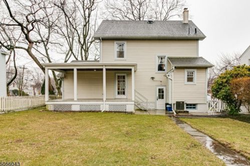 49 Roselle Ave, Roselle Park, NJ 07204-1359