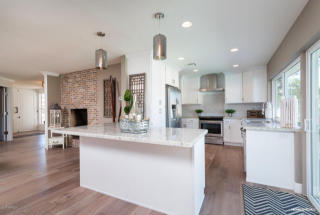 6104 Windsor Ave, Scottsdale, AZ 85257-1055