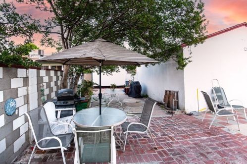 6201 Kraft Ave, North Hollywood CA  91606-4123 exterior