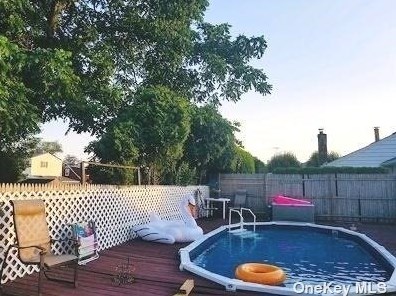 2390 Fowler St, North Bellmore, NY 11710-2100