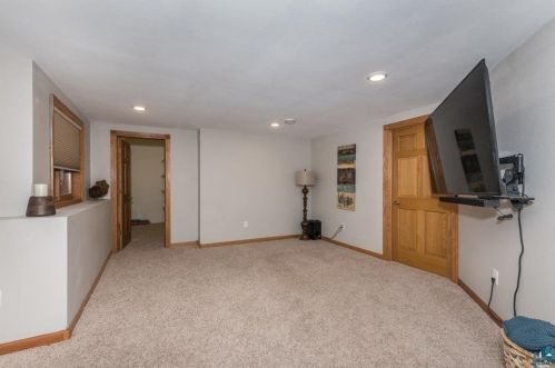 5382 Roosevelt Dr, Duluth MN  55811-3678 exterior