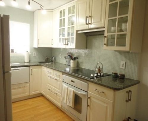 3 Adam St, Easton, MA 02375-1633