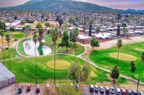 8410 Cypress Point Ln, Tucson AZ 85710-7108 exterior