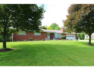 110 Orchard Hilands Dr, Venetia, PA 15367-1209