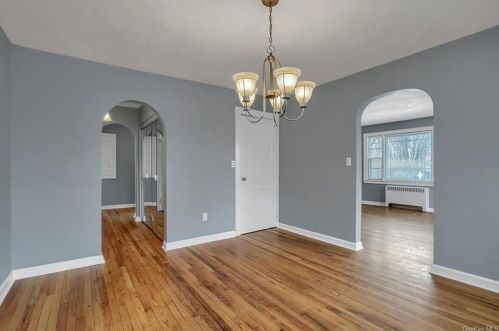 62 Highland Ave, Walden NY  12586-1035 exterior