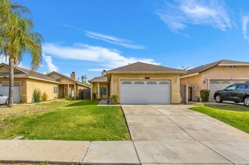 875 Maryess Dr, San Bernardino, CA 92410-2738
