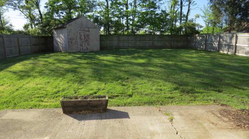 68 Miriam Dr, Florence KY  41042-1809 exterior