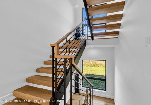 49 Cherokee Ln, Bricktown NJ  08724-4405 exterior