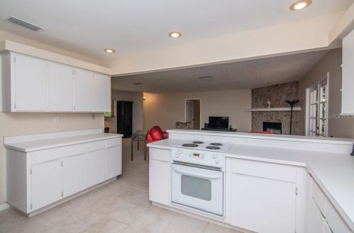 503 Duque Rd, Lutz FL  33549-7602 exterior