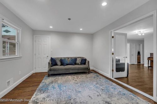 1001 Woodlane Rd, Jackson Twp NJ  08527-1555 exterior