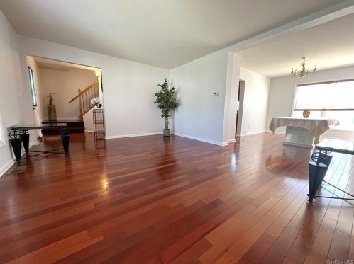 64 Greenvale Cir, White Plains NY  10607-1602 exterior