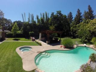 1271 35th Ave, Sacramento, CA 95822-2965