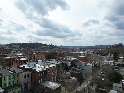 5006 Dearborn St, Pittsburgh, PA 15224-2414