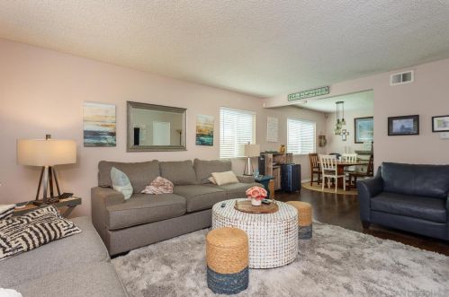 1754 Hanford Dr, San Diego, CA 92111-6735