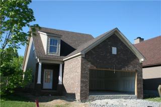 233 Donna Dr, Hendersonville, TN 37075-4109