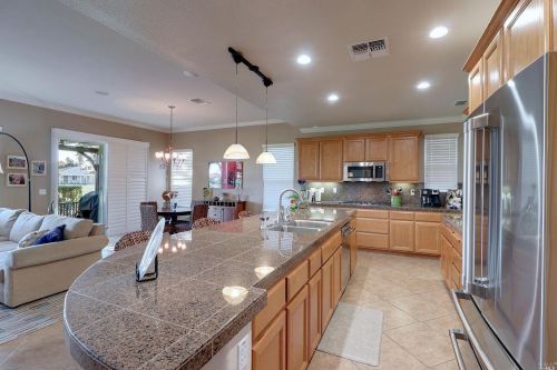 104 Riviera Dr, Rio Vista CA  94571-2243 exterior