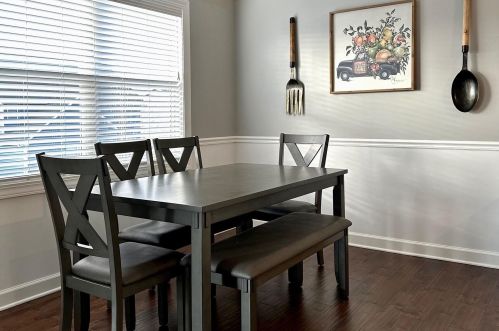 724 Joshua Ln, Lake Geneva WI  53147-4746 exterior