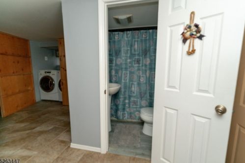 83 Voit Ave, Lincoln Park NJ  07035-1039 exterior
