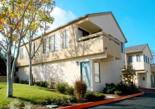 1955 Wallace Ave, Costa Mesa CA  92627-6226 exterior