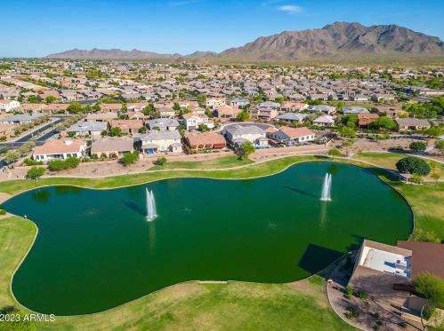 7912 Sorrell Ln, Gilbert AZ  85298-7466 exterior