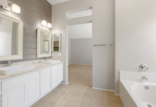 43014 Camino Caruna, Temecula CA  92592-3787 exterior