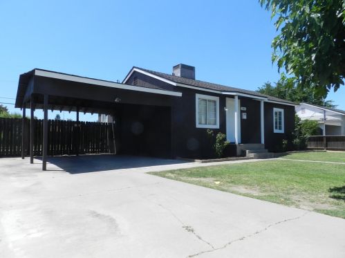 1340 Joseph St, Livingston CA  95334-1626 exterior