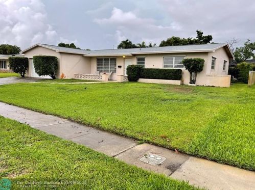 8631 17 Ct, Hollywood FL 33028 exterior