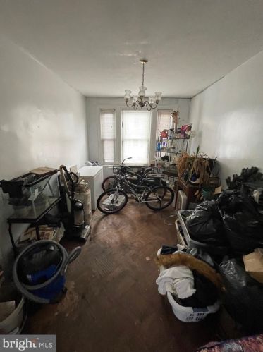 153 Uhland Ter, Washington, DC 20002-1321