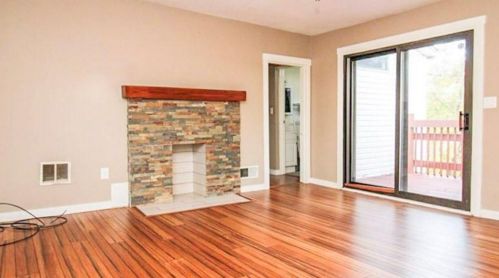 729 Boggs Ave, Pittsburgh PA  15211-2335 exterior