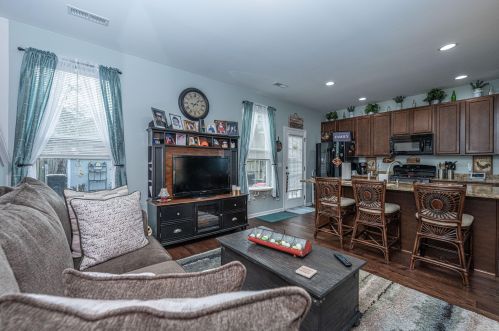 270 Chemistry Cir, Ladson SC  29456-5260 exterior