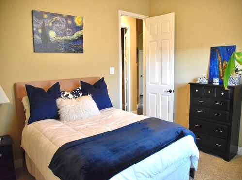 405 Meandering Crk Dr, Argyle TX  76226-2288 exterior