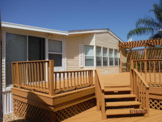 53 Sportsman Dr, Welaka FL  32193-3458 exterior