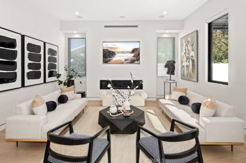 18852 Canyon Crest Dr, Orange CA 92861-2806 exterior