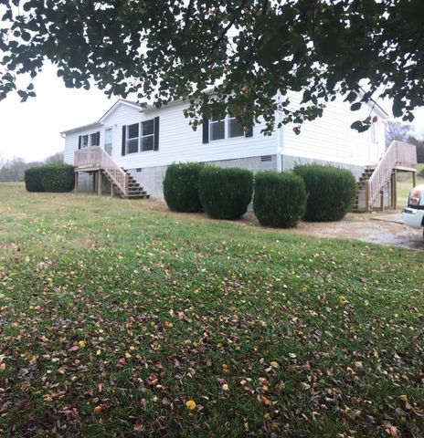 429 Martin Ln, Alexandria, TN 37012-3427