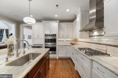 238 Valley Ridge Rd, Haverford PA  19041-2029 exterior