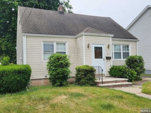 60 Garwood Ct, Outwater NJ  07026-3529 exterior