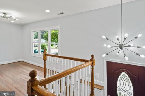 1612 Florida Ave, Woodbridge VA  22191-3606 exterior